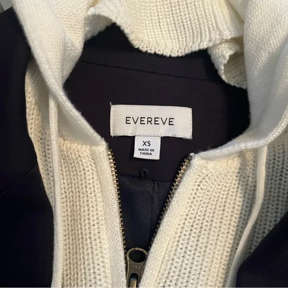 EVEREVE Navy White Removable Dickey 2 Button Dawson Blazer Sz XS Like New Preppy - Picture 5 of 15